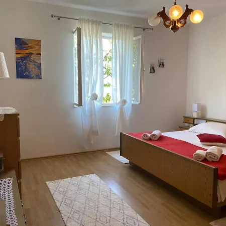 Jagoda 4+0 Apartman *